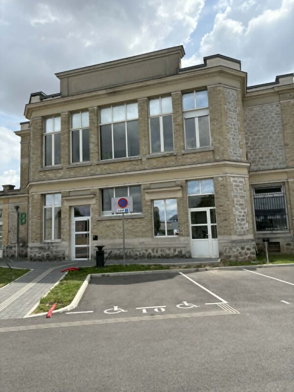 Locaux Ecole Blot
